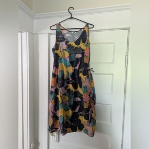 Uniqlo Sleeveless Multicolour Midi Dress